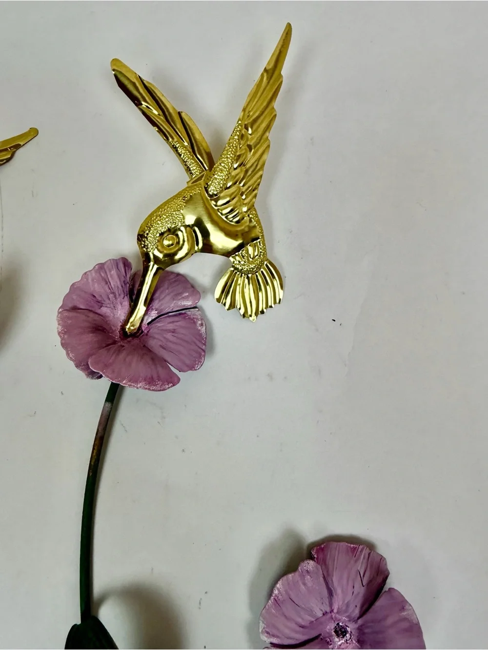 Vintage Home Interiors Metal Floral Humming Birds Drinking Nectar from Flowers